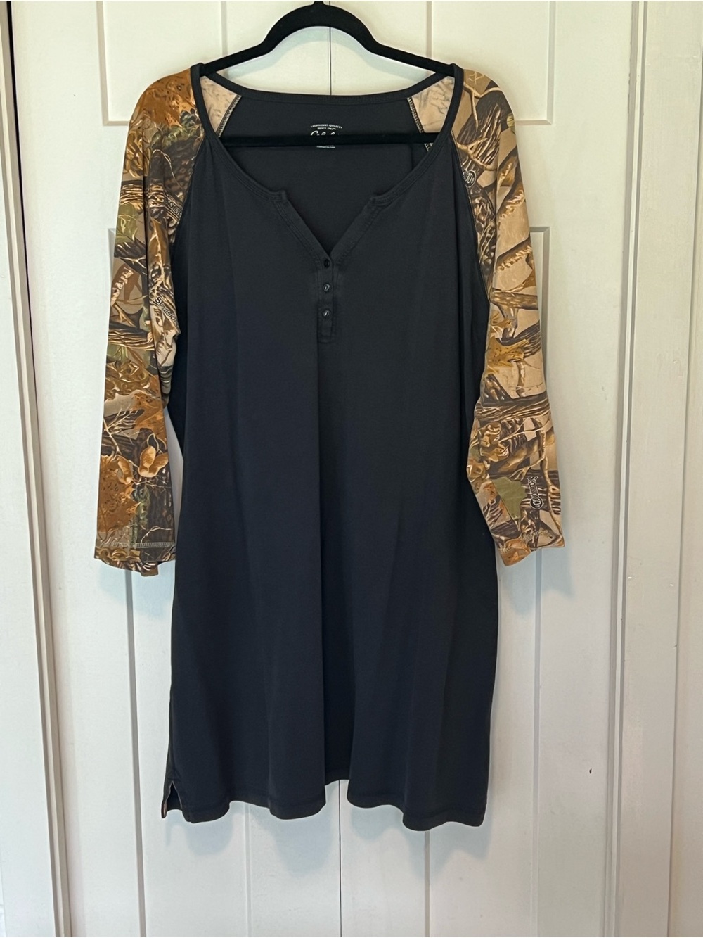 Cabelas Black Cotton Nightgown with Camouflage 3/4 Sleeves Sz XL